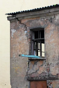 fissures maison quand s'inquiéter